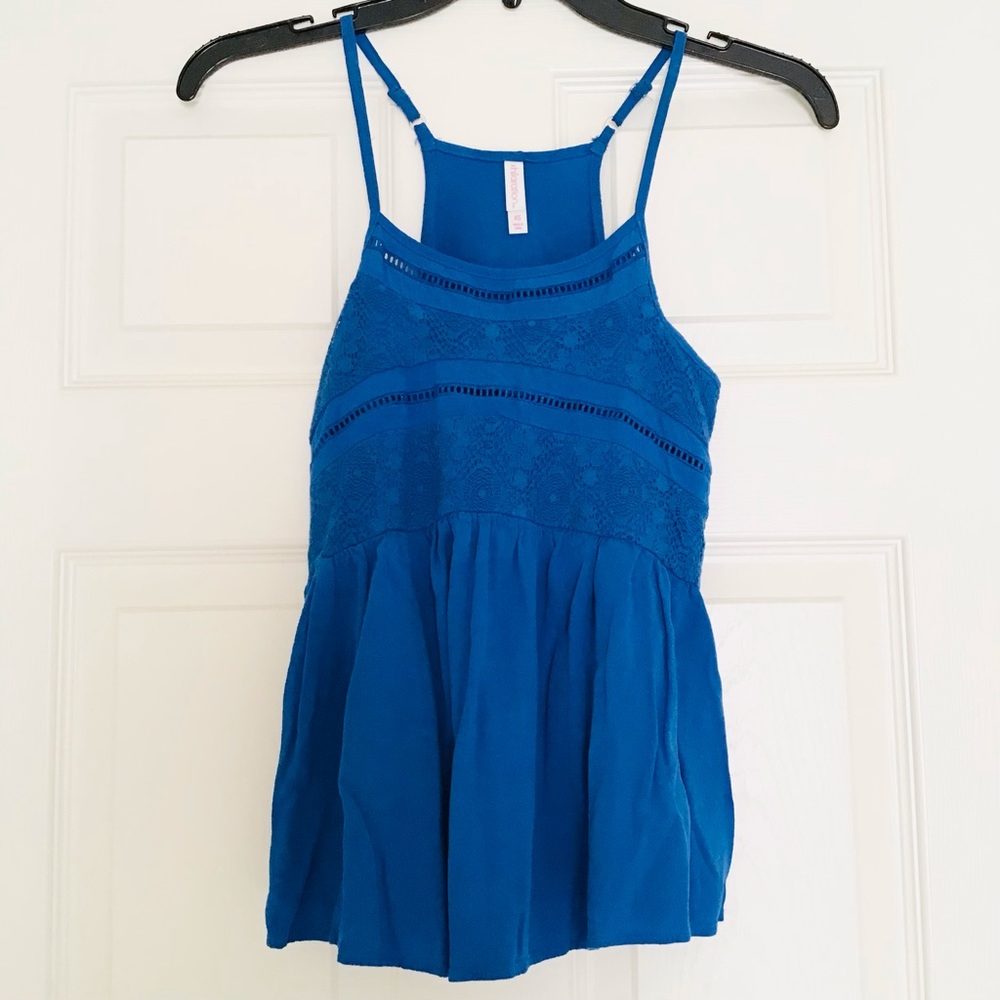 Cute Blue Flowy Tank Top